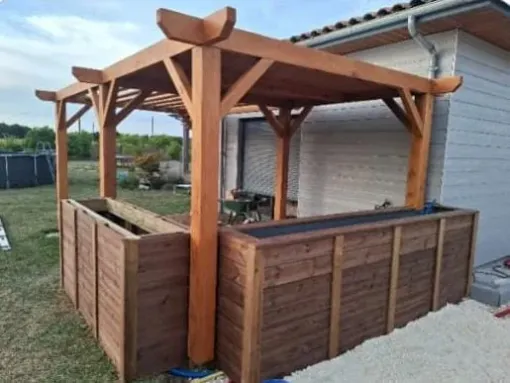 Création terrasse bois traité et installation pergola bois pour un espace spa privatif chambre parentale, Saintes, SARL Sébastien BLOMME
